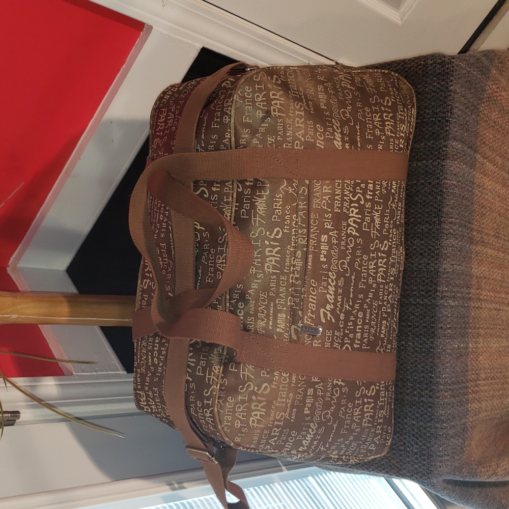 ππ€π VINTAGE FRANCE PARIS TAPESTRY CARRY-ON WEEKENDER TRAVEL LUGGAGE TOUR BAG - Picture 2 of 14